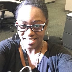 Meet your Posher, Jenet